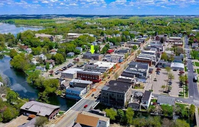 Luxury Two-bedroom apartment in downtown Stoughton