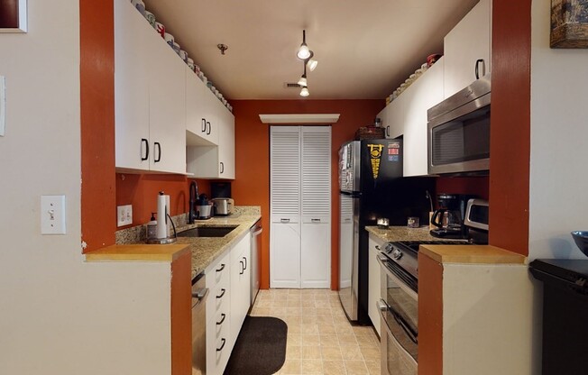 130 TUDOR ST