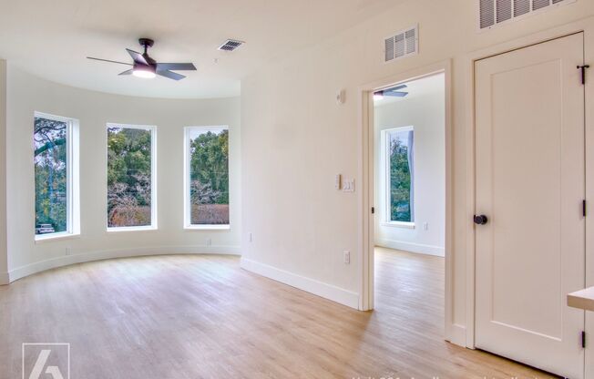 1 bed, 1 bath, 679 sqft, $1,595, Unit 301