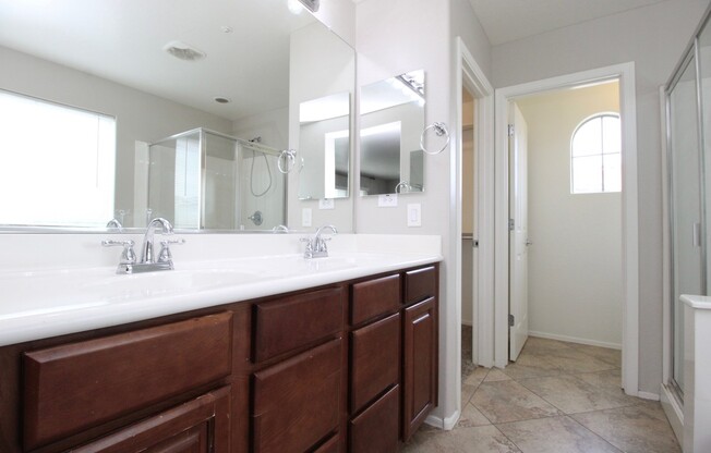 3221 E VIRGIL DR