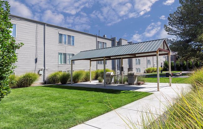 1 bed, 1 bath, 574 sqft, $1,195, Unit 18