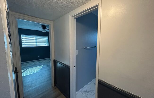 2 beds, 1 bath, $2,100