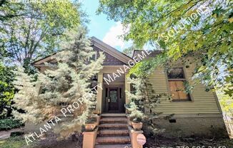 387 HAAS AVE SE