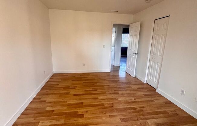 3 beds, 2 baths, 1,205 sqft, $2,075, Unit 122