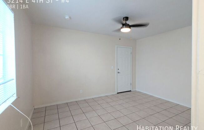 3214 E 4 ST