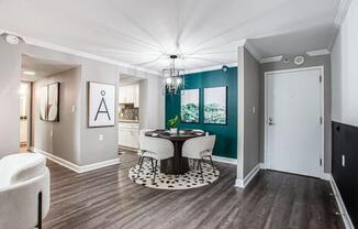 Dining Area at Atler at Brookhaven, Atlanta, Georgia