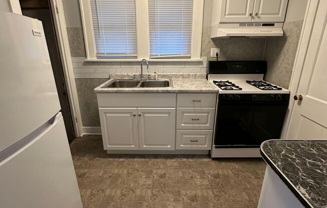 1 Bed 1 Bath Apartment in Goshen