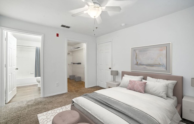 Welcome To
CHARLESTON CLUB APARTMENTS