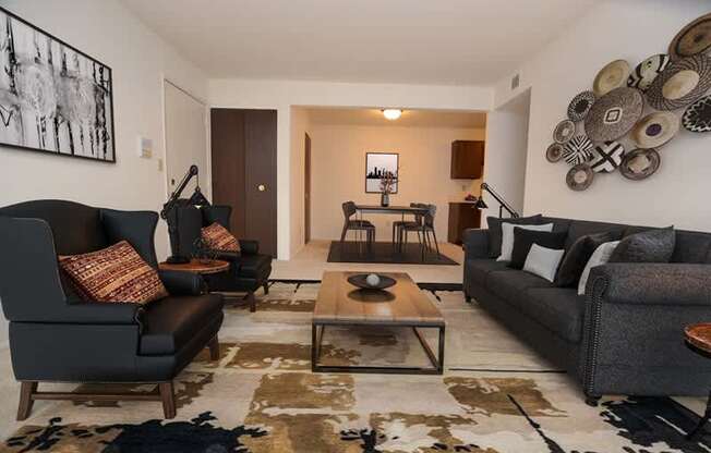 Magnolia and Dahlia Living Room at Fox Pointe Apartments, East Moline, Illinois