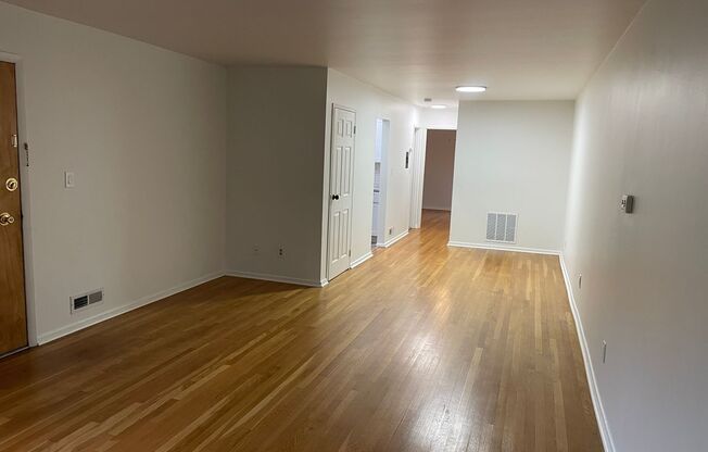 1 bed, 1 bath, 674 sqft, $1,970, Unit 86 A1