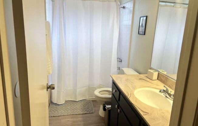 1 bed, 1 bath, 540 sqft, $2,017, Unit 6