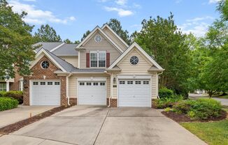 ** Spacious Townhome in Great Brier Creek Location**