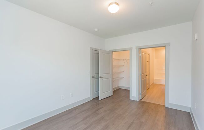 1 bed, 1 bath, 665 sqft, $1,715