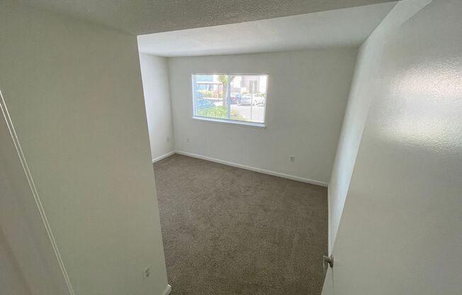 1 bed, 1 bath, 678 sqft, $1,675, Unit 2403