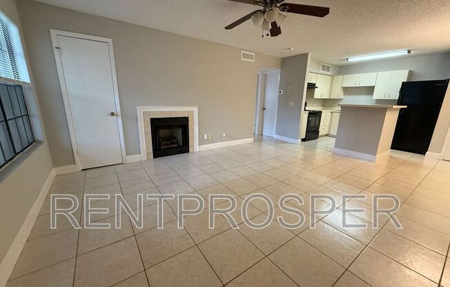 365 FORESTWAY CIR