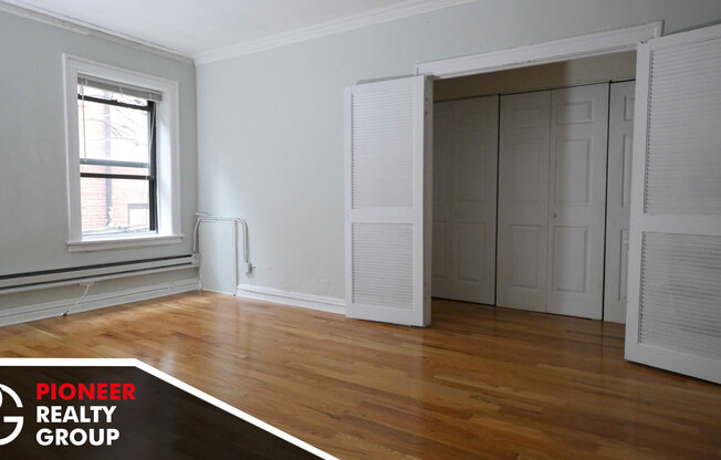1347 N Dearborn