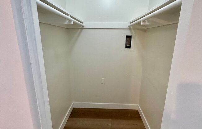 1 bed, 1 bath, 550 sqft, $1,950, Unit 209