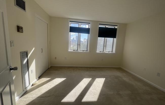 1 bed, 1 bath, 854 sqft, $3,375, Unit 428