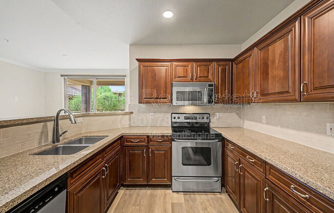 3 beds, 2 baths, 1,286 sqft, $2,499, Unit 2210