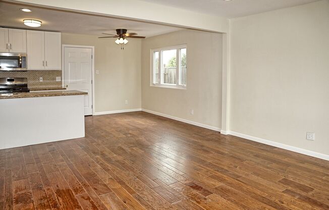 $3,880 / Gorgeous Remolded 3BR/2BA Home in Newark City
