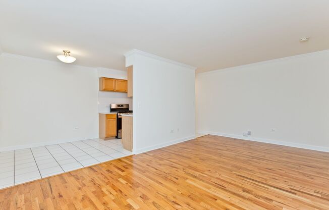 1 bed, 1 bath, $1,405, Unit 408