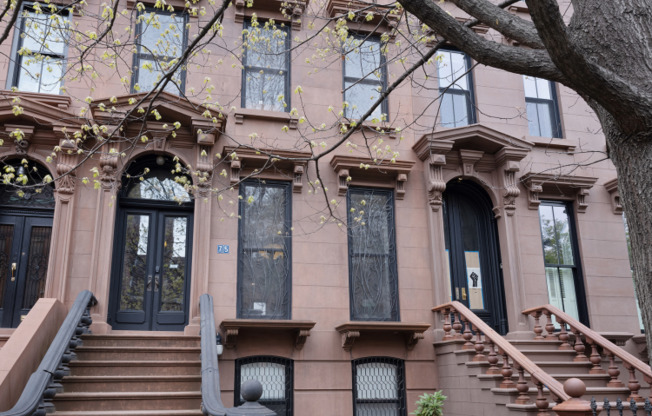 75 WILLOUGHBY AVE
