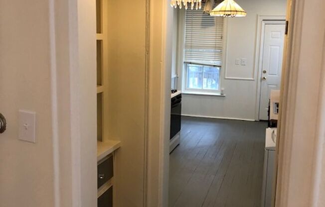 1628 Wells