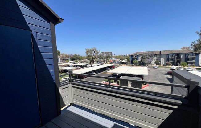 1 bed, 1 bath, 671 sqft, $2,410, Unit H033