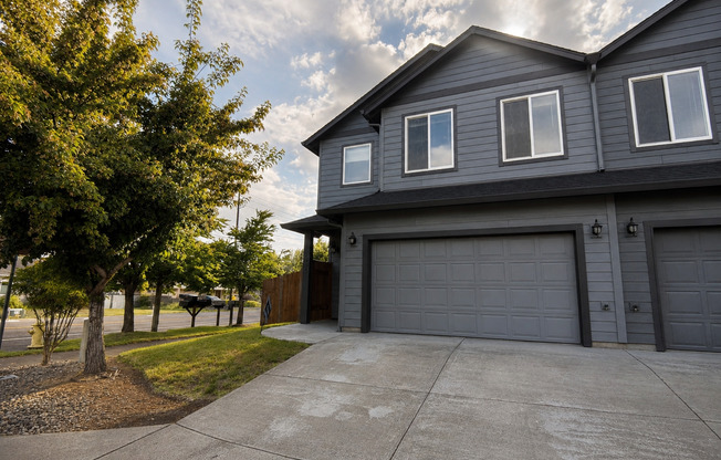 Spacious Townhouse for Lease in Vancouver - 4825 NE 124th Ct