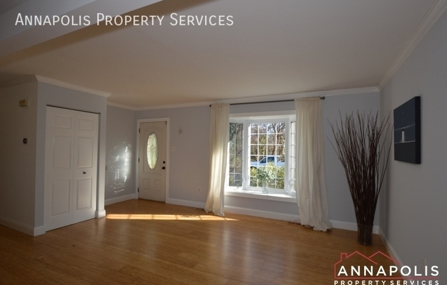 235 GROSS AVE