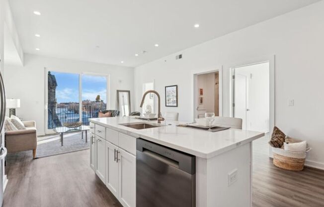 1 bed, 1 bath, 816 sqft, $1,895, Unit Unit 104
