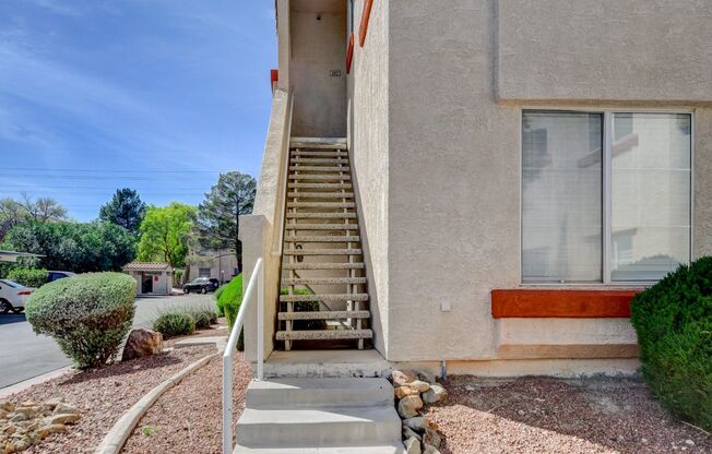 Stunning Upstairs Condo in Gated Indian Wells Community!