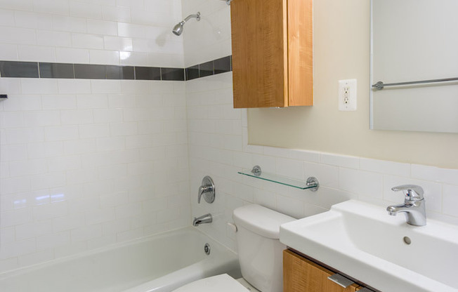 1 bed, 1 bath, 600 sqft, $3,500, Unit 0304