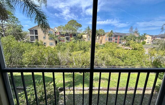1 bed, 1 bath, $1,300, Unit # 10203