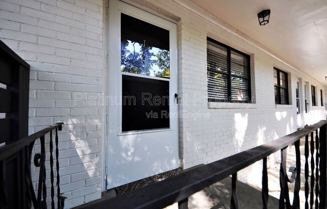 1 bed, 1 bath, 550 sqft, $1,000, Unit 6