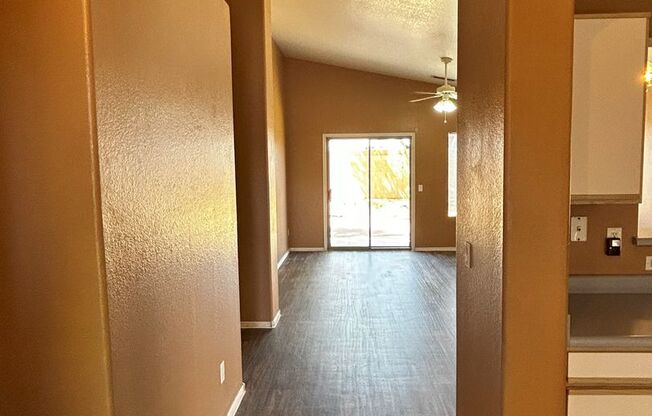 Charming 3 x 2 home **Warm Custom Paint & Split Floor Plan**