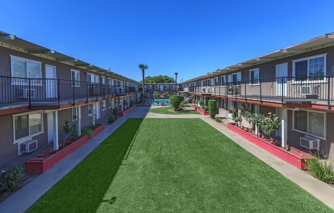 1 bed, 1 bath, 550 sqft, $1,075, Unit 1381-46