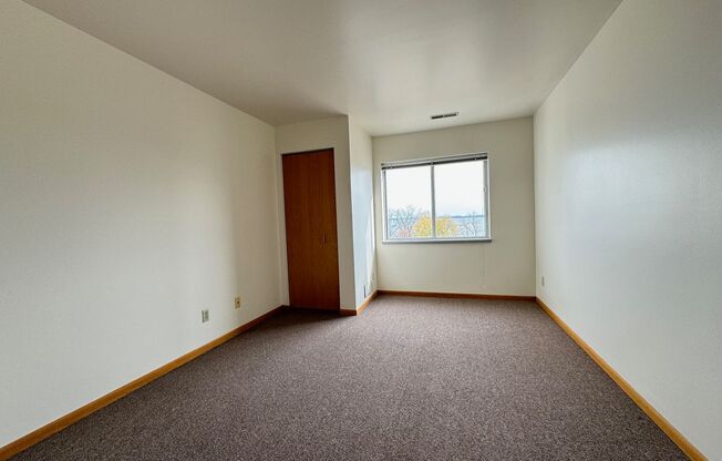 1 bed, 1 bath, $1,630