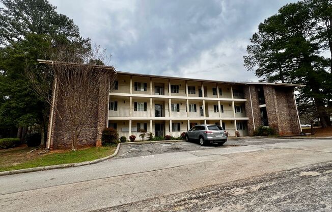 1208 BUSH RIV RD