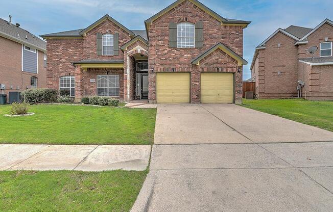 7723 BUCCANEER CIR