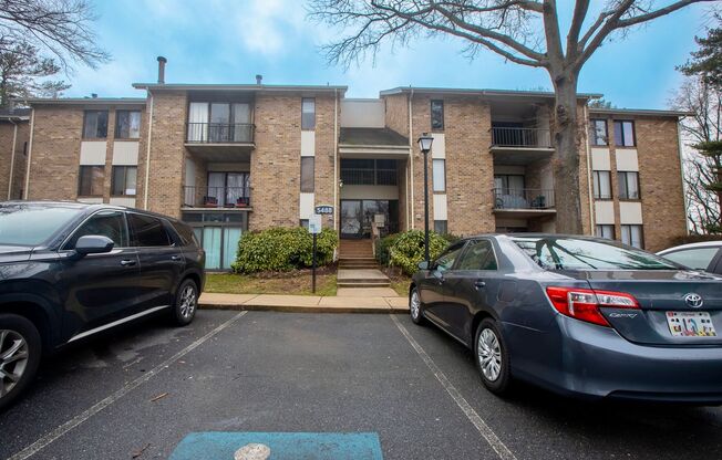 2 beds, 1.5 baths, $1,675, Unit Unit C2