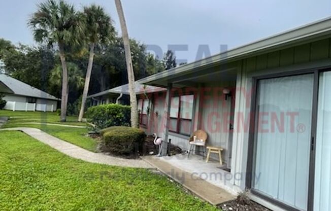 936 N BENEVA RD