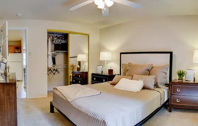 Bedroom with overhead light/fan at the villages at general grant