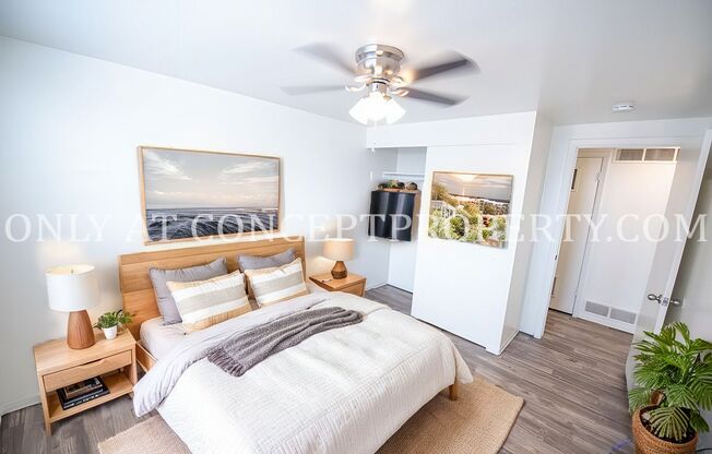 2 beds, 1 bath, 700 sqft, $1,349, Unit 27