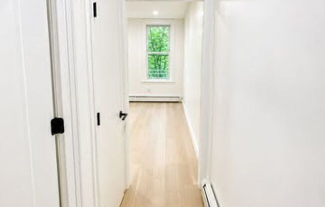 1 Bedroom Apartment Fully Renovated for Rent