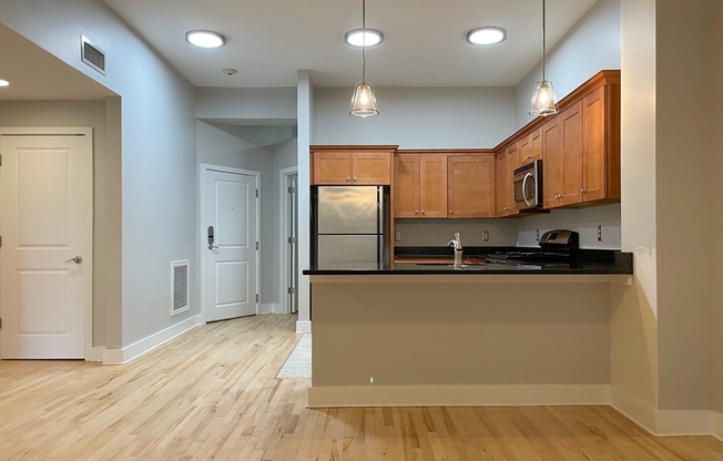20 PARMENTER ST
