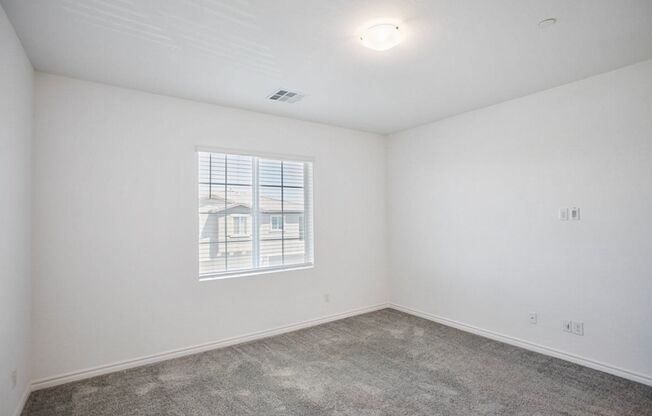 3 beds, 2.5 baths, $2,150, Unit # 87