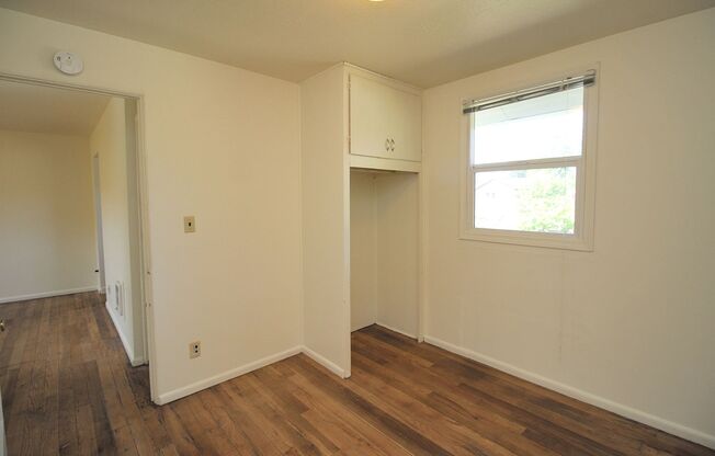 1 bed, 1 bath, 500 sqft, $1,050, Unit 6905