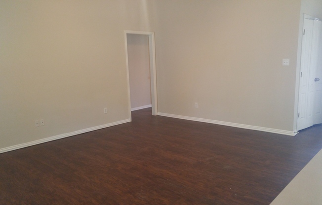 3 beds, 2 baths, $1,795