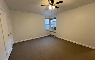 1 bed, 1 bath, 750 sqft, $2,250, Unit B5